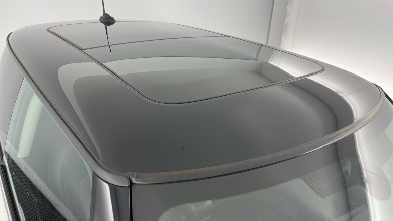 MINI Hatchback 1.5 Cooper Exclusive II 3dr [Comfort Pack] Petrol Hatchback